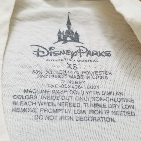 *FREE Gift* Vintage look Disney shirt - Picture 4 of 4